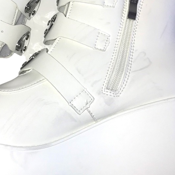 LUCKY STEP Women Platform Chunky Sole Ankle Boots White Goth Booties Size 7.5 - Picture 12 of 12